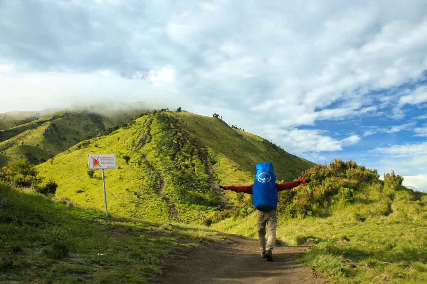 Panduan Lengkap Mendaki Gunung untuk Pemula