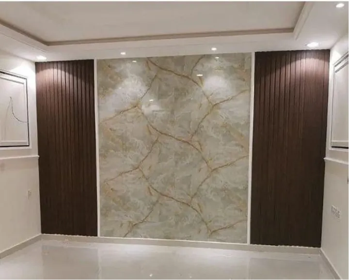 Rubah Rumah Jadi Mewah dan Bebas Lembap dengan PVC Dinding Modern